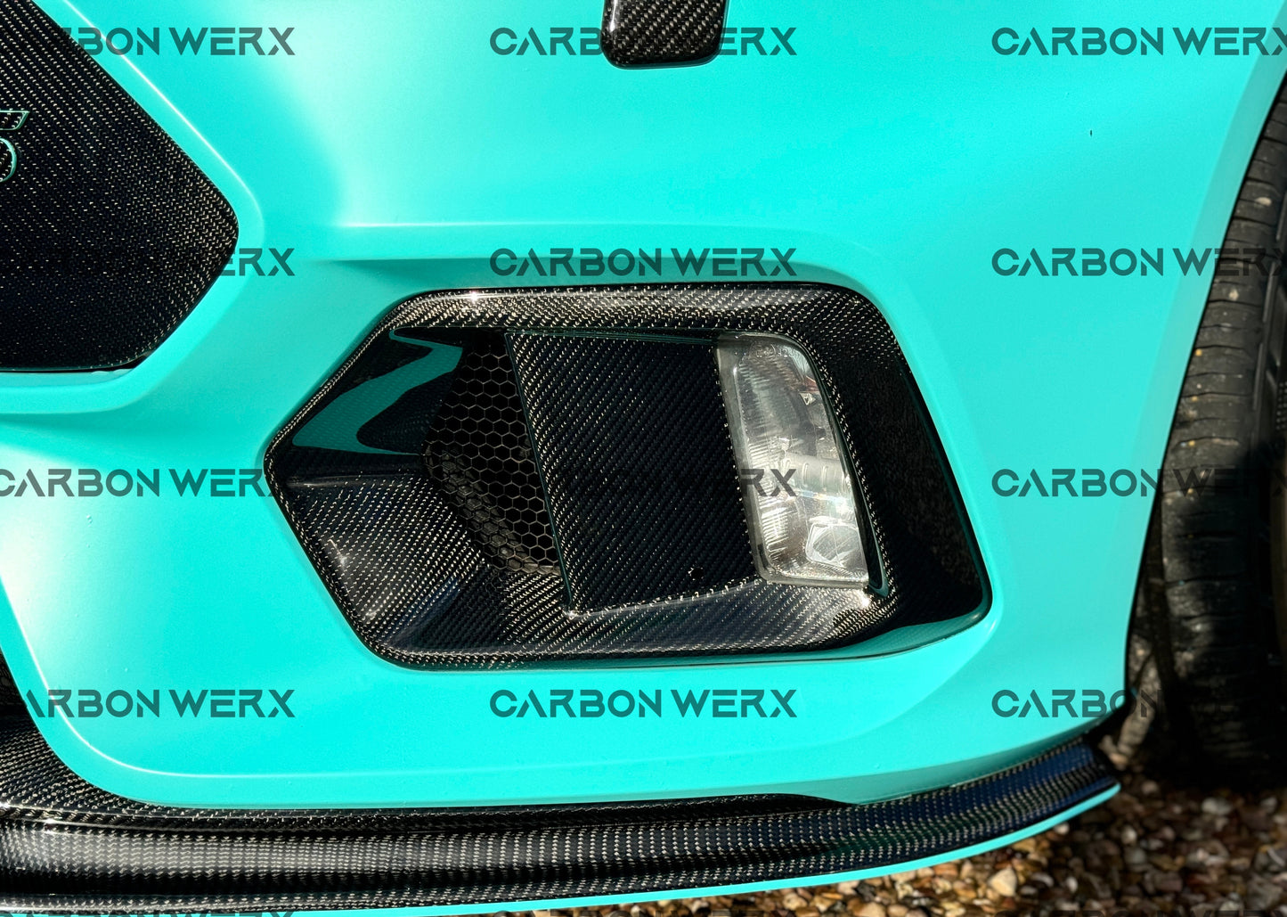 Ford Focus MK3 MK3.5 RS Carbon Fibre Fog Light Surrounds & Number Plate Panel